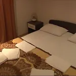 Apartman Ajdukovic 2 *