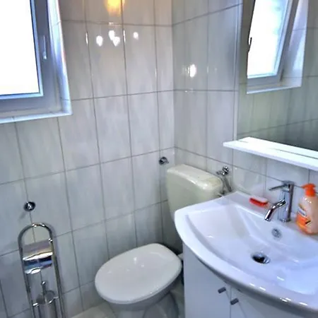Ajdukovic 2 Apartment Vodice
